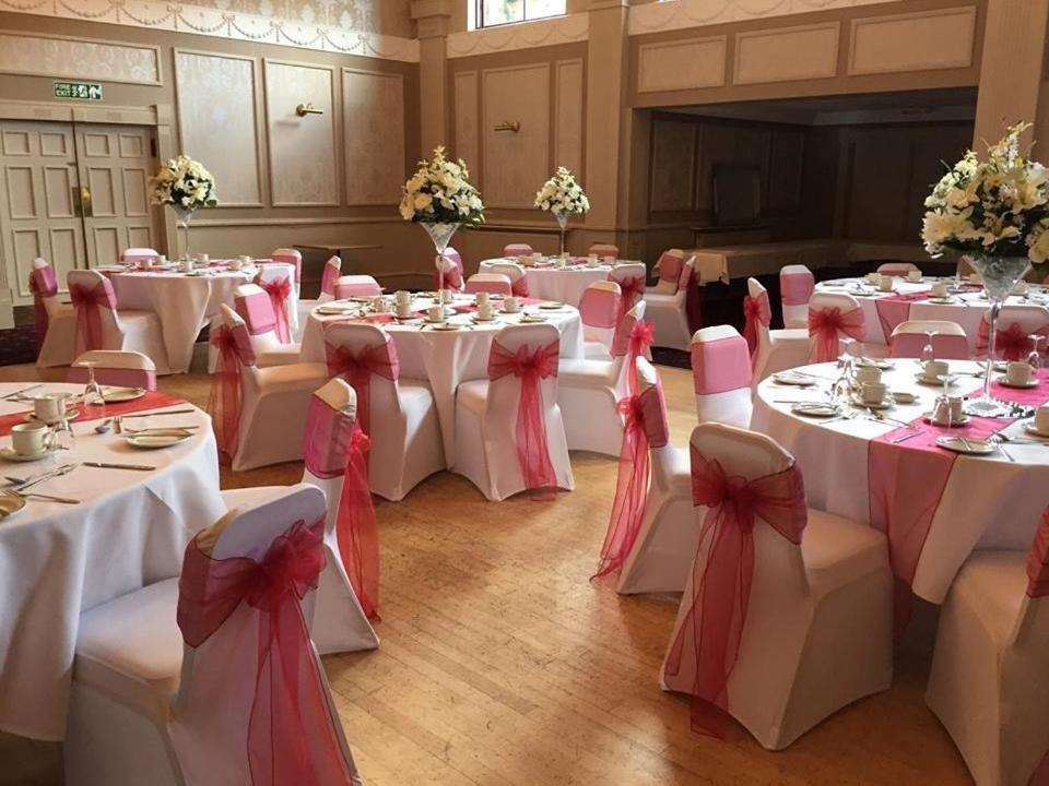 אנן The Corner House Hotel מראה חיצוני תמונה
