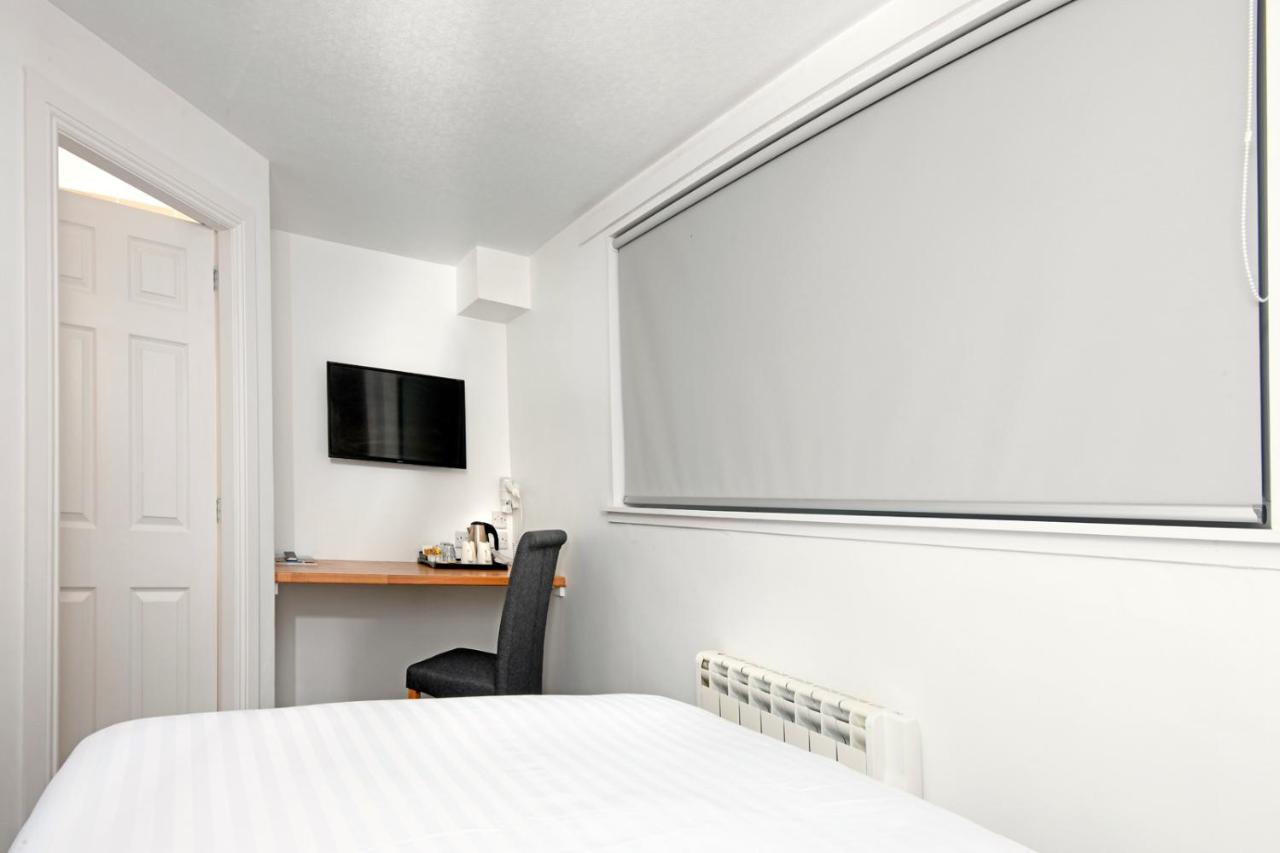 אנן The Corner House Hotel מראה חיצוני תמונה